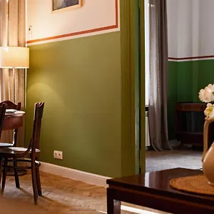 Green Apartment Апартаменты